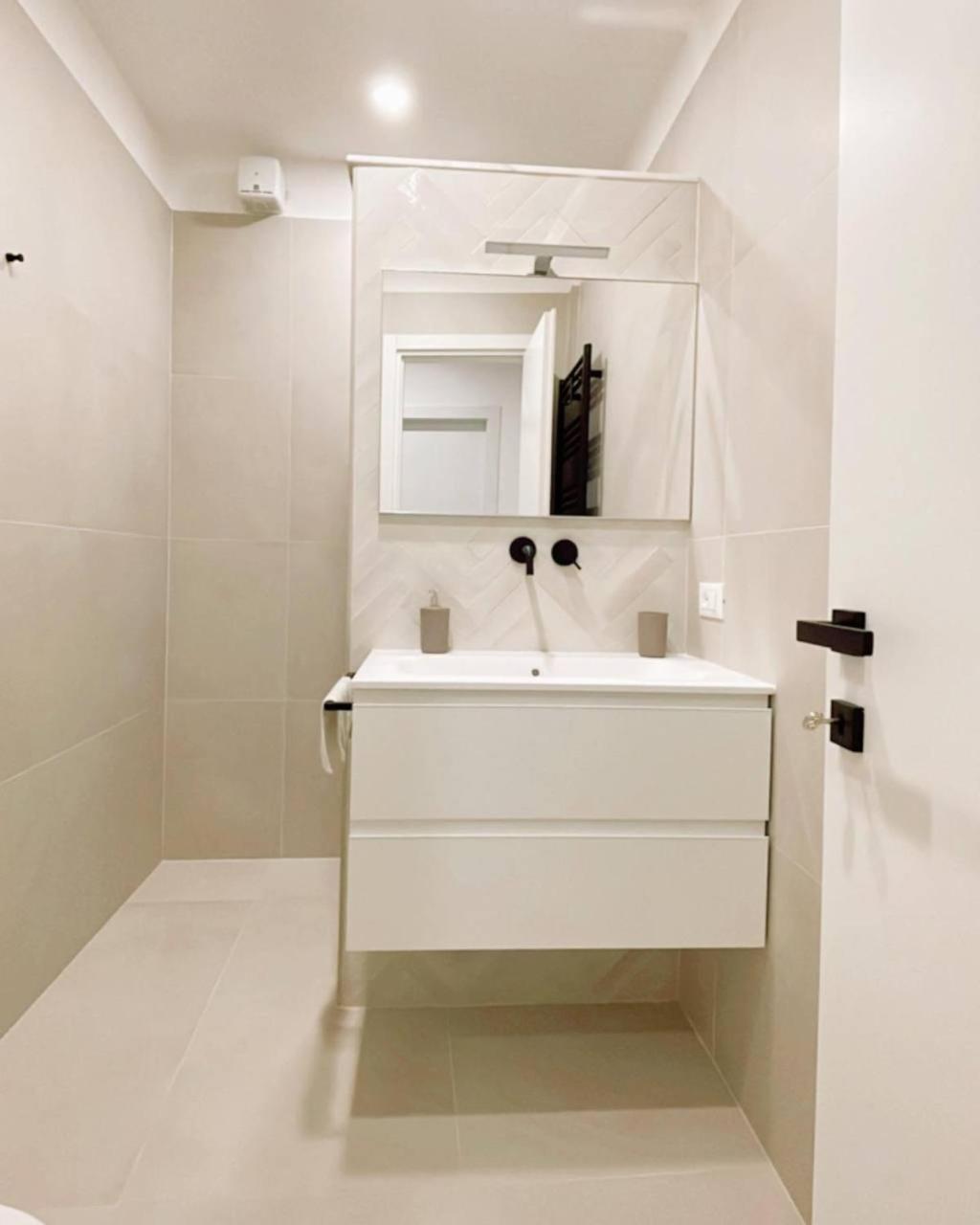 7 Sky Udine Apartamento Exterior foto
